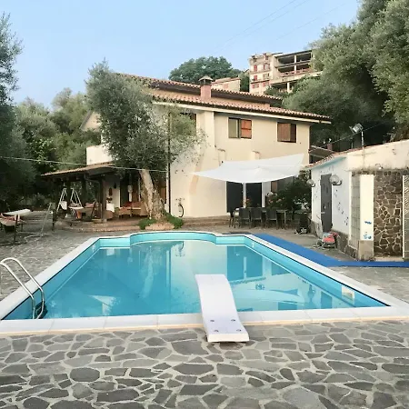 Gio - Private Pool San Nicola da Crissa